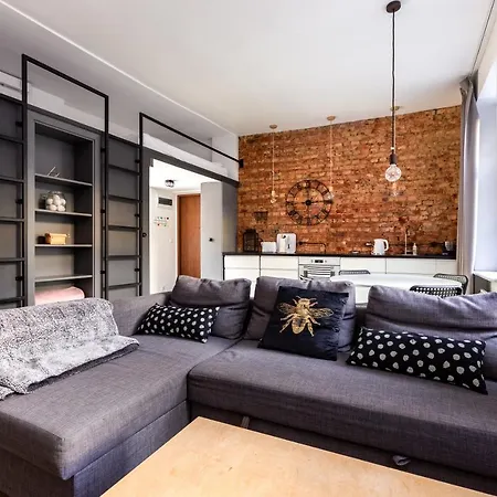 Апартаменты Old Town Lakowa With Mezzanine *